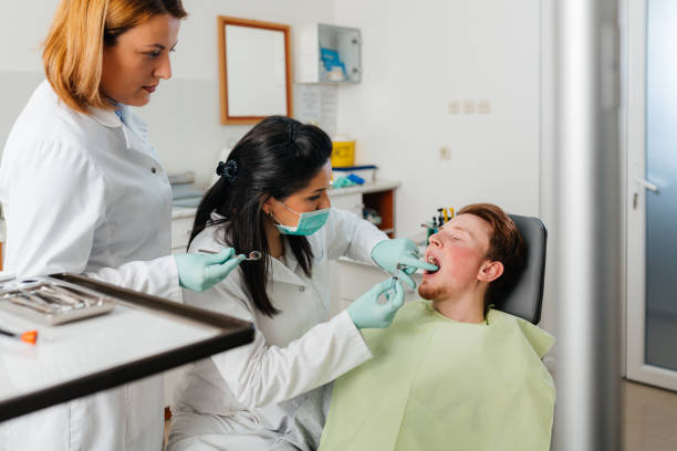 Best Knocked-Out Tooth Emergency  in Cypress Gardens, FL